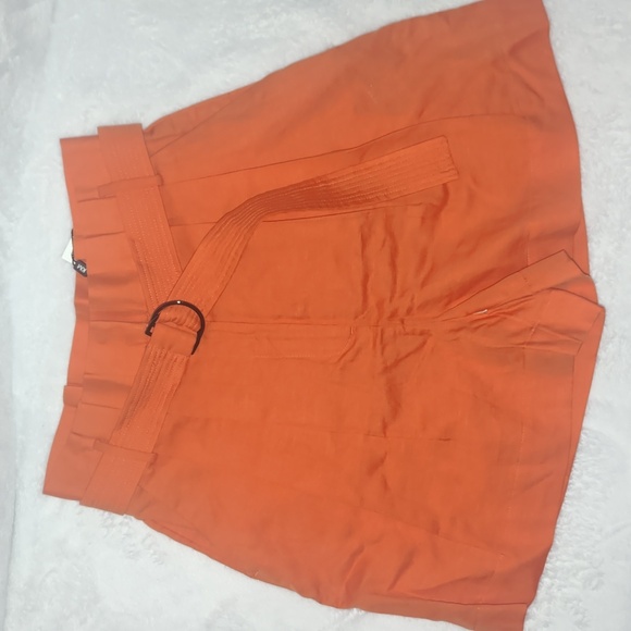 Karen Millen Pants - NWT Karen Millen Linen Shorts
